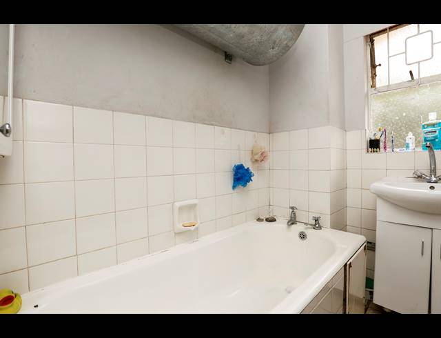 2 BEDROOM APARTMENT FOR SALE IN MORNINGSIDE